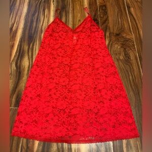 Victoria’s Secret Red Babydoll Large Nightgown.    2882-sm